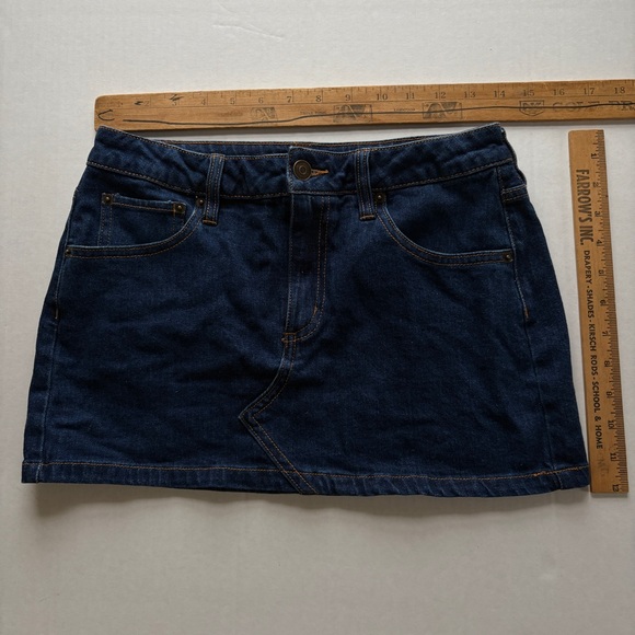 Fashion Nova Denim Mini Skirt and Shirt, Size Women’s Small - Picture 2 of 12